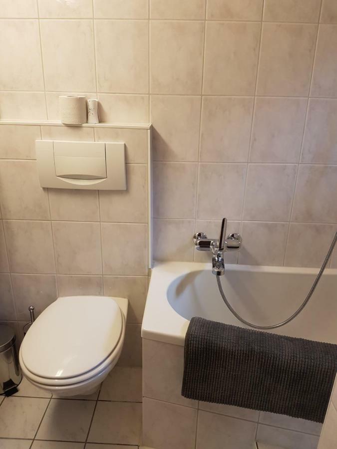 Traumhaftes Chalet Mit Seesicht Krattigen Dış mekan fotoğraf