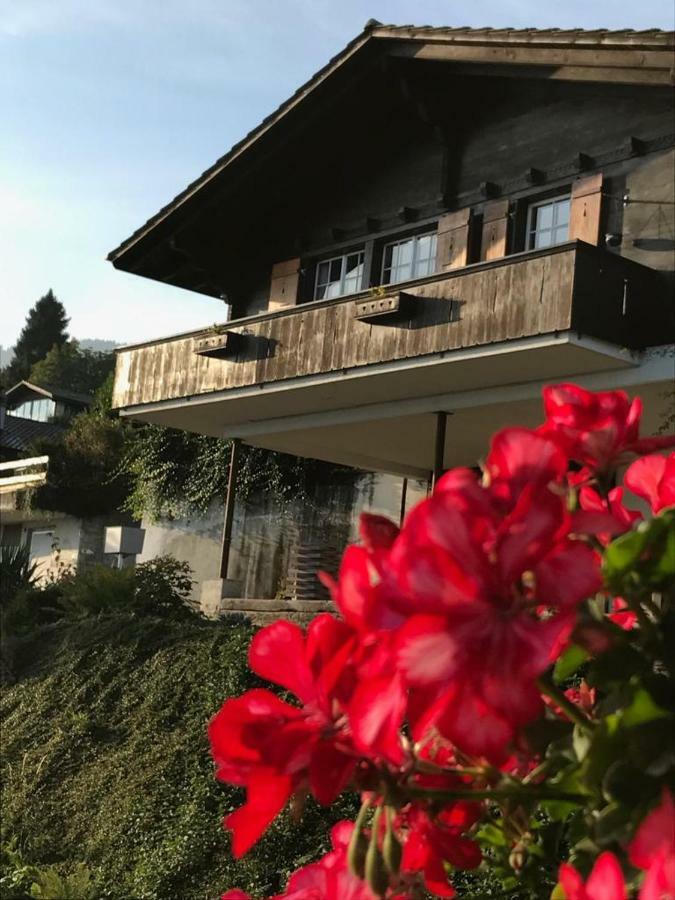 Traumhaftes Chalet Mit Seesicht Krattigen Dış mekan fotoğraf
