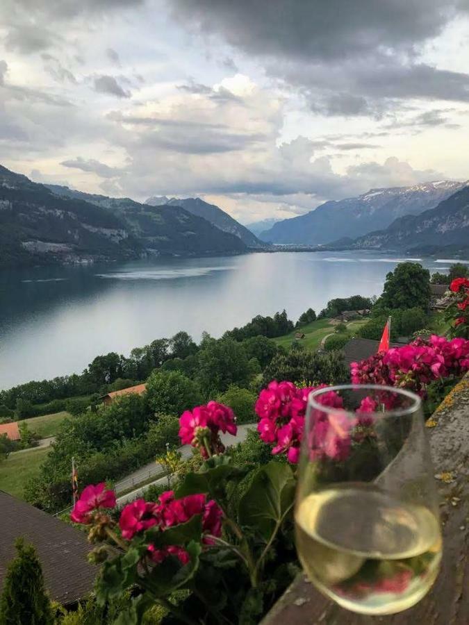 Traumhaftes Chalet Mit Seesicht Krattigen Dış mekan fotoğraf